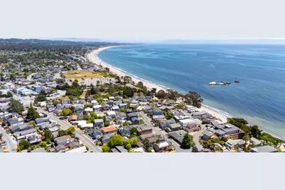 423 Hillcrest Dr, Aptos, CA 95003 - Photo 23