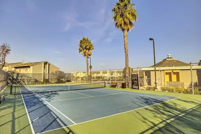 857 Canis Ln, Foster City, CA 94404 - Photo 33