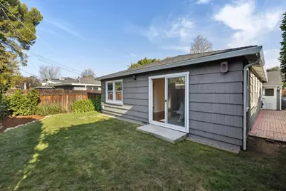 308 Hedge Rd, Menlo Park, CA 94025 - Photo 35