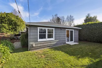 308 Hedge Rd, Menlo Park, CA 94025 - Photo 33