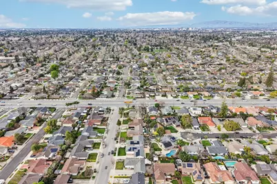 3272 Vistamont Dr, San Jose, CA 95118 - Photo 49