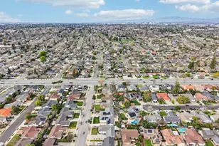 3272 Vistamont Dr, San Jose, CA 95118 - Photo 49