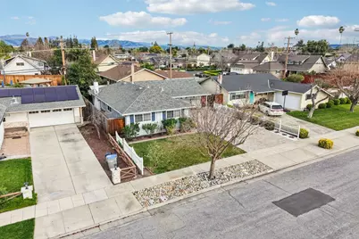 3272 Vistamont Dr, San Jose, CA 95118 - Photo 41