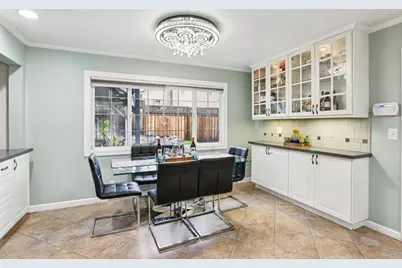 3272 Vistamont Dr, San Jose, CA 95118 - Photo 17