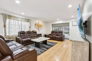 3272 Vistamont Dr, San Jose, CA 95118 - Photo 11