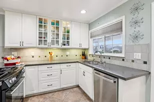 3272 Vistamont Dr, San Jose, CA 95118 - Photo 19