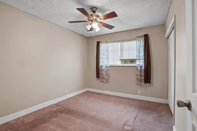 154 N Santa Rosa St, Los Banos, CA 93635 - Photo 13