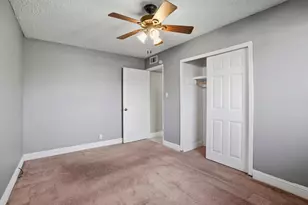 154 N Santa Rosa St, Los Banos, CA 93635 - Photo 17