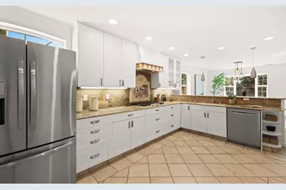 3936 Regan Dr, San Mateo, CA 94403 - Photo 15