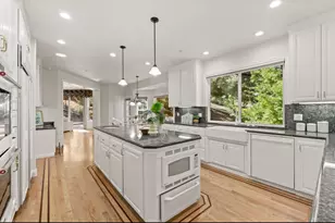 1925 Mantelli Dr, Gilroy, CA 95020 - Photo 13