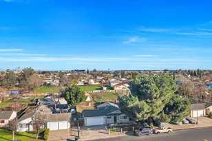 16012 Julie Ln, Lathrop, CA 95330 - Photo 13