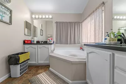 5450 Monterey Rd 15, San Jose, CA 95111 - Photo 17