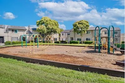 4243 Comet Cir, Union City, CA 94587 - Photo 23