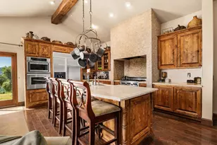 19375 Montevina Rd, Los Gatos, CA 95033 - Photo 9