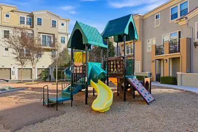 1989 Trento Loop, Milpitas, CA 95035 - Photo 27