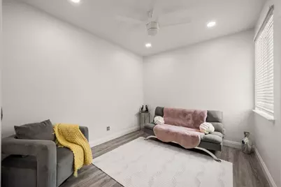 2372 Donner Pass Ave, Sacramento, CA 95835 - Photo 33