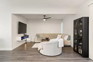 2372 Donner Pass Ave, Sacramento, CA 95835 - Photo 9