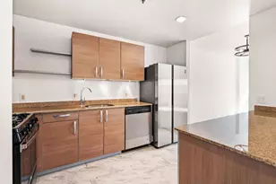 1 Mandalay Pl 1007, South San Francisco, CA 94080 - Photo 9