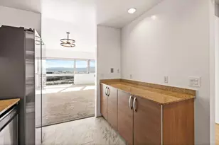 1 Mandalay Pl 1007, South San Francisco, CA 94080 - Photo 13