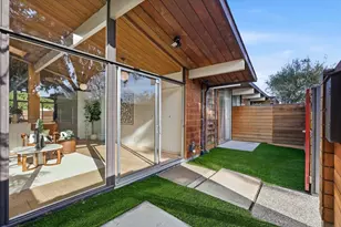 127 Greenmeadow Way, Palo Alto, CA 94306 - Photo 29