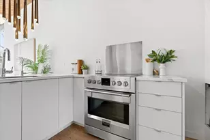 127 Greenmeadow Way, Palo Alto, CA 94306 - Photo 9