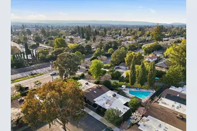 127 Greenmeadow Way, Palo Alto, CA 94306 - Photo 41