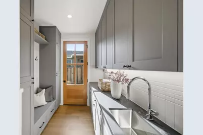 1908 Devereux Dr, Burlingame, CA 94010 - Photo 17