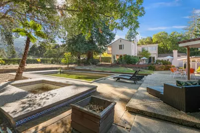 19605 Glen Una Dr, Saratoga, CA 95070 - Photo 21