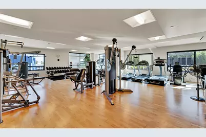 88 E San Fernando St 1203, San Jose, CA 95113 - Photo 27