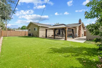 401 Arnold Dr, Gilroy, CA 95020 - Photo 31