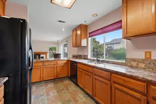 15150 Hollyhock Ct, Lathrop, CA 95330 - Photo 7