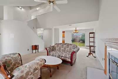 15150 Hollyhock Ct, Lathrop, CA 95330 - Photo 5