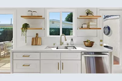 2512 Farrington Way, East Palo Alto, CA 94303 - Photo 13