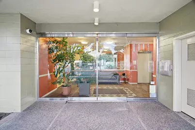 1111 Bay St 307, San Francisco, CA 94123 - Photo 3