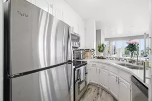 1111 Bay St 307, San Francisco, CA 94123 - Photo 21