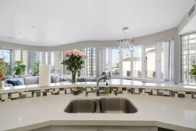 1111 Bay St 307, San Francisco, CA 94123 - Photo 9