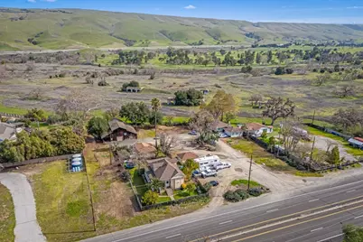 584 Monterey Road, Morgan Hill, CA 95037 - Photo 11