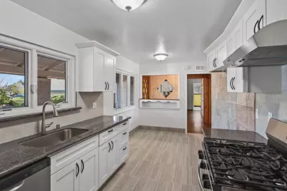 19150 Brookhaven Dr, Saratoga, CA 95070 - Photo 19