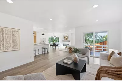 2478 Oakes Dr, Hayward, CA 94542 - Photo 15