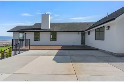 228 Pine Canyon Rd, Salinas, CA 93908 - Photo 43