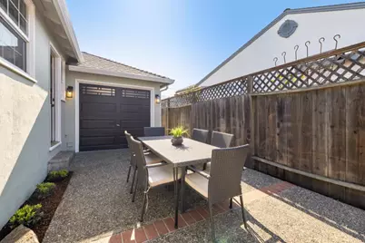 656 Magnolia Dr, San Mateo, CA 94402 - Photo 25