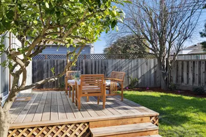 656 Magnolia Dr, San Mateo, CA 94402 - Photo 21