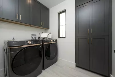 150 Clark Dr, San Mateo, CA 94402 - Photo 35