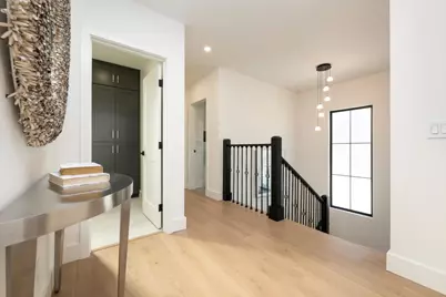 150 Clark Dr, San Mateo, CA 94402 - Photo 25