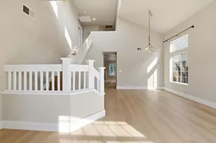 29026 Hillview St, Hayward, CA 94544 - Photo 5