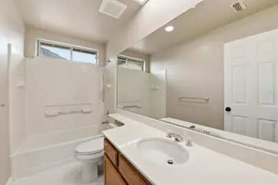 29026 Hillview St, Hayward, CA 94544 - Photo 31