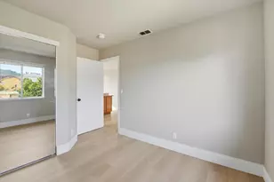 29026 Hillview St, Hayward, CA 94544 - Photo 19