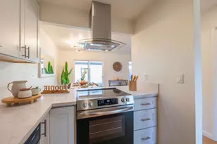 2005 Quadros Ln, San Jose, CA 95131 - Photo 7