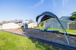 2005 Quadros Ln, San Jose, CA 95131 - Photo 25