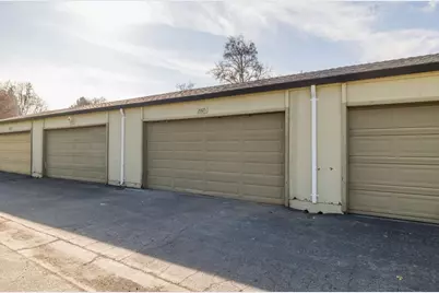 2005 Quadros Ln, San Jose, CA 95131 - Photo 29